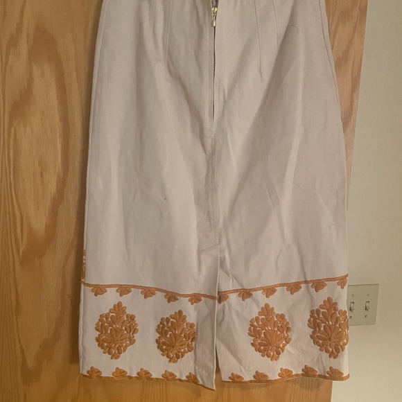 Skirt size 14 - Picture 1 of 3